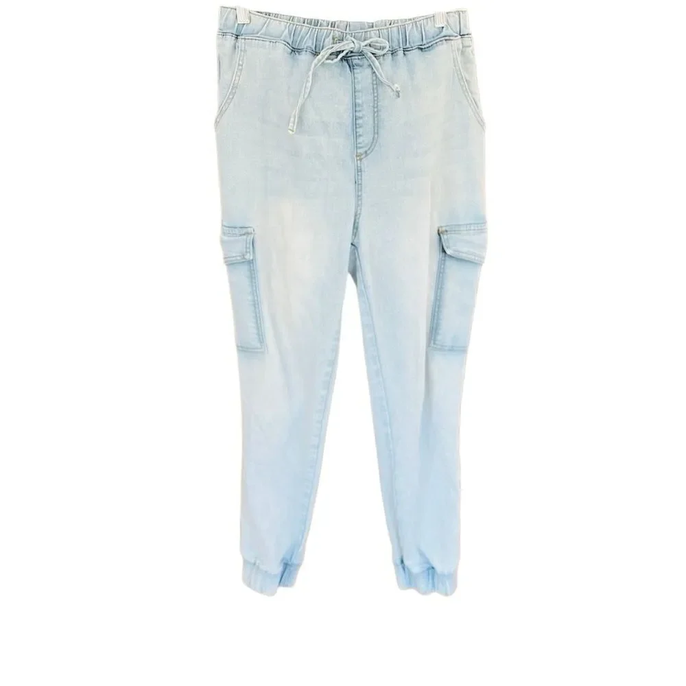 Almost Famous light blue wash drawstring cargo joggers jeans size Large.